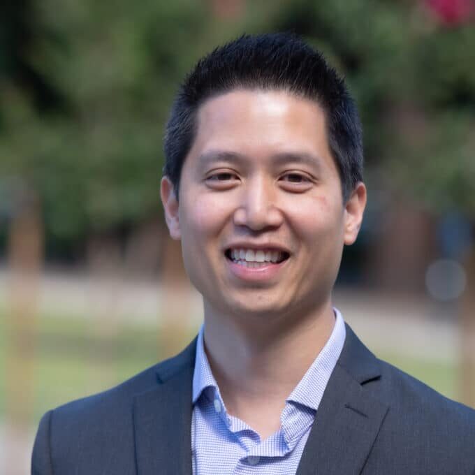 Headshot of Eric Tsai